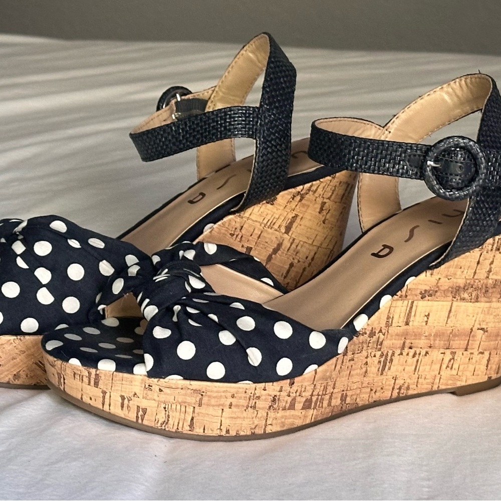 Blue and white polka dot cork platform sandals - Picture 5 of 7